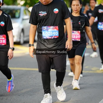 Runner Photo 4095970