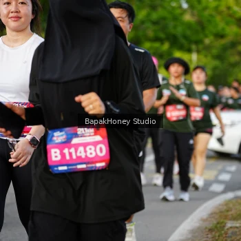 Runner Photo 4095993