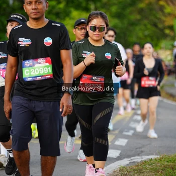 Runner Photo 4096005