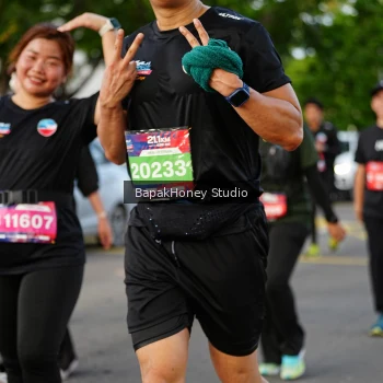 Runner Photo 4096012