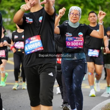 Runner Photo 4096043