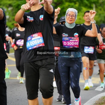 Runner Photo 4096044