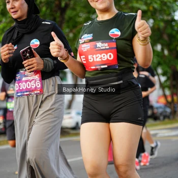 Runner Photo 4096052