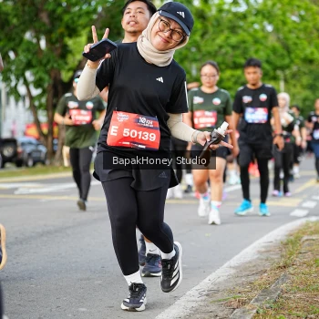Runner Photo 4096061