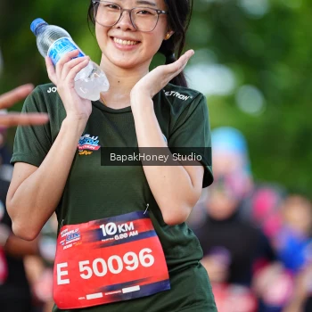 Runner Photo 4096066