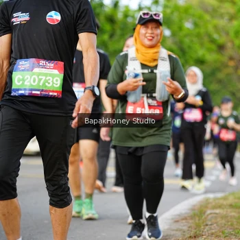 Runner Photo 4096067