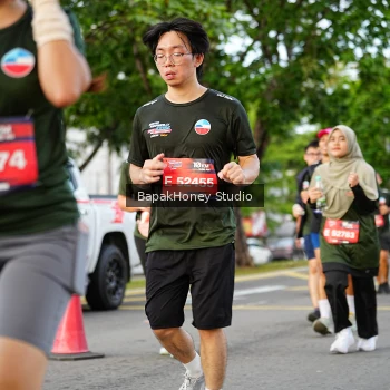 Runner Photo 4096089