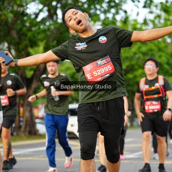 Runner Photo 4096090