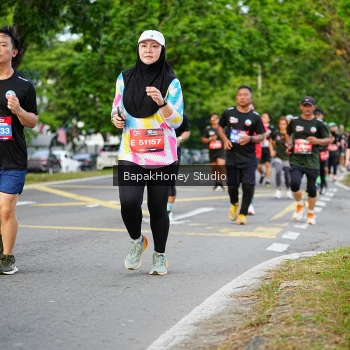 Runner Photo 4096093