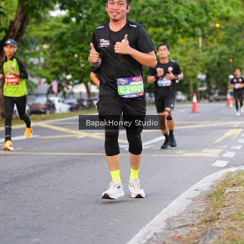 Runner Photo 4096149