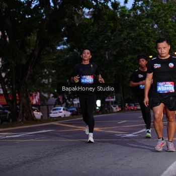 Runner Photo 4096190