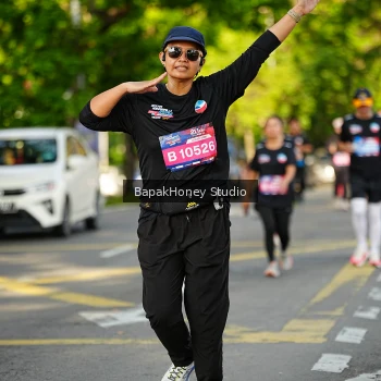 Runner Photo 4096273