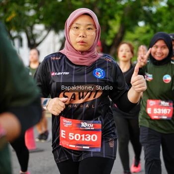Runner Photo 4096357