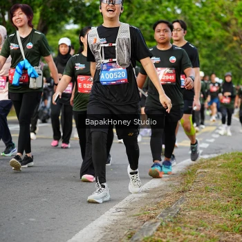Runner Photo 4096368
