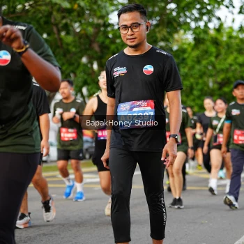Runner Photo 4096370