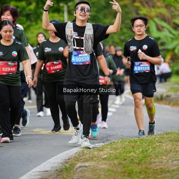 Runner Photo 4096371