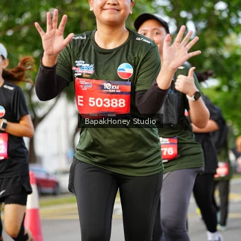 Runner Photo 4096375