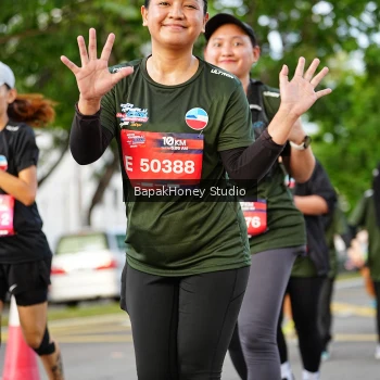 Runner Photo 4096378
