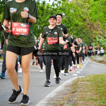 Runner Photo 4096391