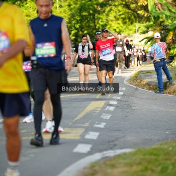 Runner Photo 4096421