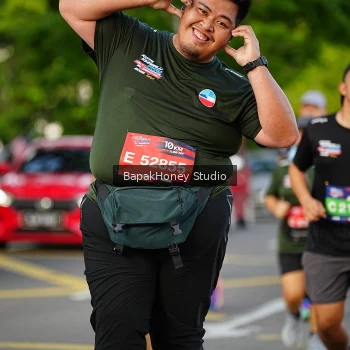 Runner Photo 4096489