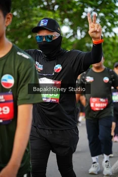 Runner Photo 4096530