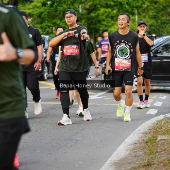 Runner Photo 4096538