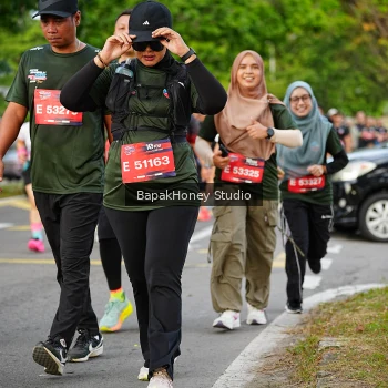 Runner Photo 4096543