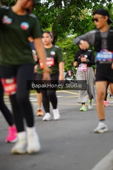 Runner Photo 4096545