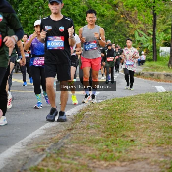 Runner Photo 4096555