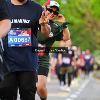 Runner Photo 4096560