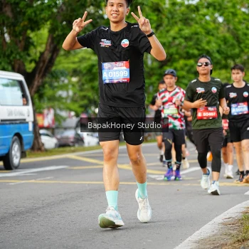 Runner Photo 4096585