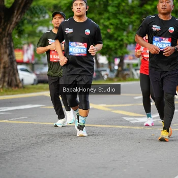 Runner Photo 4096589
