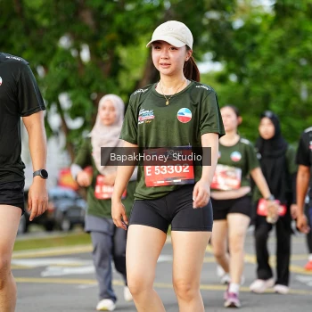 Runner Photo 4096594