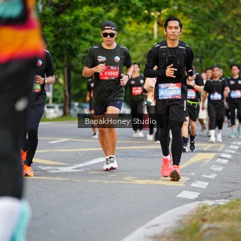 Runner Photo 4096618