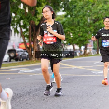 Runner Photo 4096639