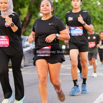 Runner Photo 4096649
