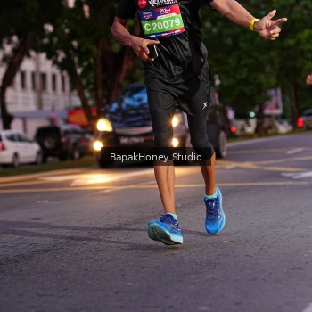 Runner Photo 4096674