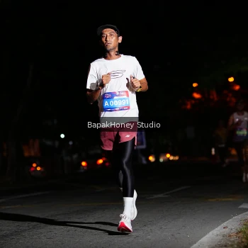 Runner Photo 4096694