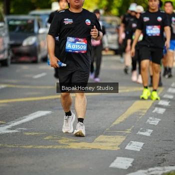 Runner Photo 4096744