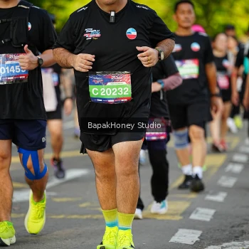 Runner Photo 4096745