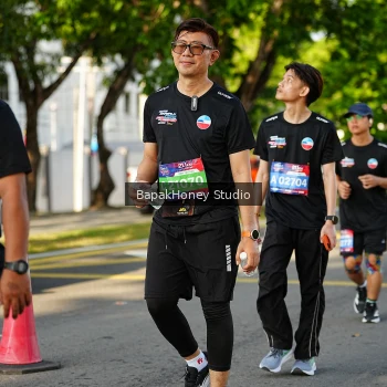 Runner Photo 4096765