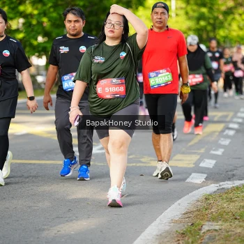 Runner Photo 4096773
