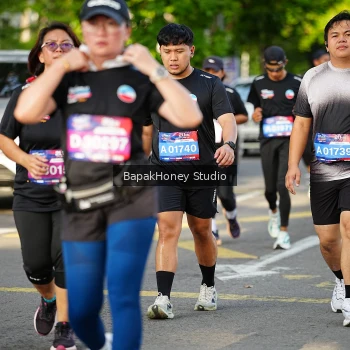 Runner Photo 4096777
