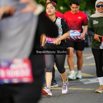 Runner Photo 4096797