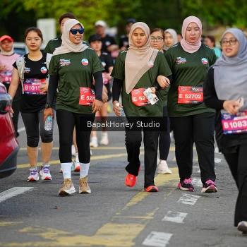 Runner Photo 4096803