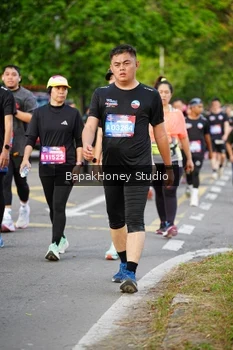 Runner Photo 4096825