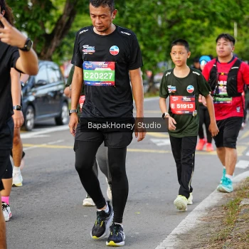 Runner Photo 4096830