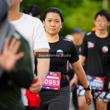 Runner Photo 4096834