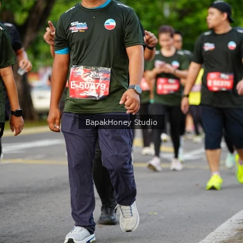 Runner Photo 4096848